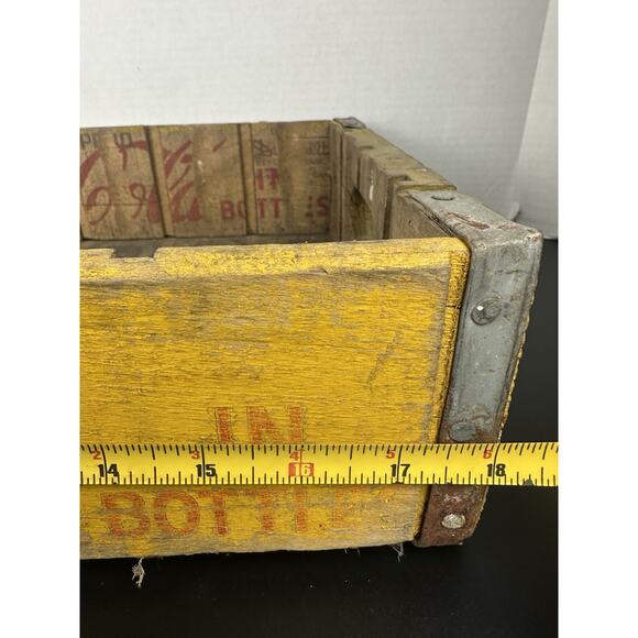Vintage Early 1900’s Coca-Cola Yellow Wood Bottle Crate - Picture 6 of 7